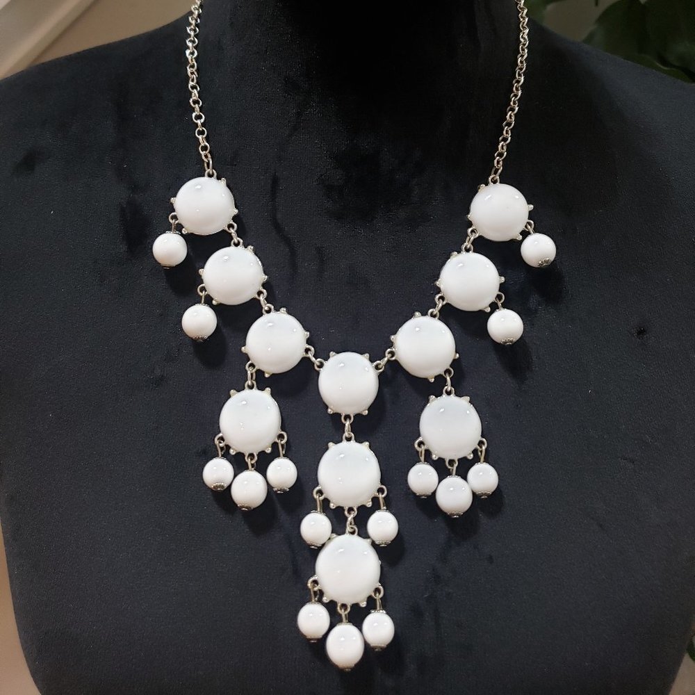 Jane Stone Women's White Drop Round Beads Statement Stylish Necklace
